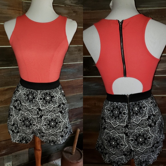 Xhilaration Other - *Xhiliration* womens romper size xs